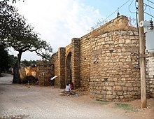 220px-Harar,_porta_di_buda_03.jpg