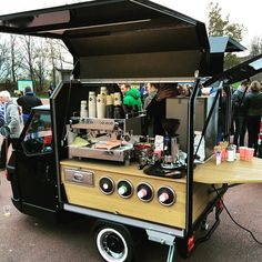 b3abd6f02826bf39984494d9585d2e2d--coffee-van-coffee-shop.jpg