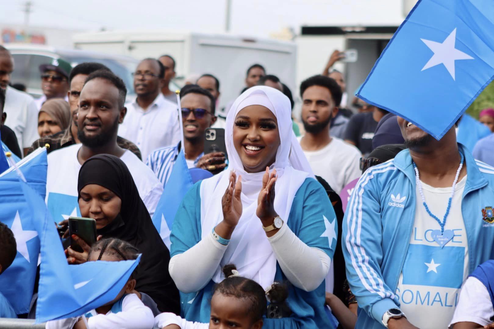 Crowd-at-Lake-Street-Somalia-Independence-Day-2023.jpg