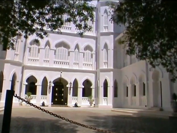 Djibouti_presidential_palace (2).jpg