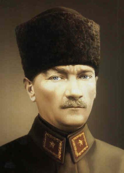 general_mustafa_kemal._domaine_public.jpg