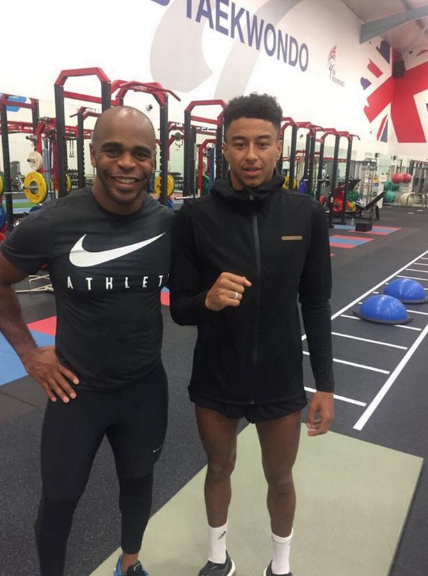 Jesse-Lingard-training-in-the-gym.jpg