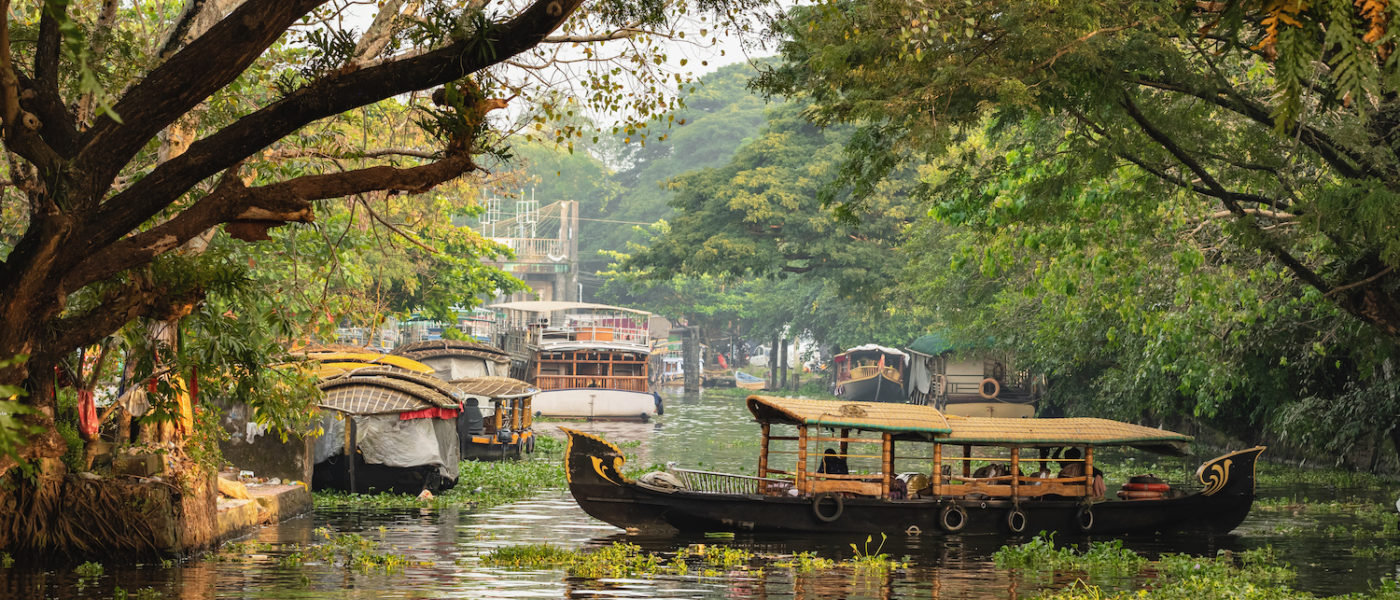 Kerala-backwaters-1400x600.jpeg