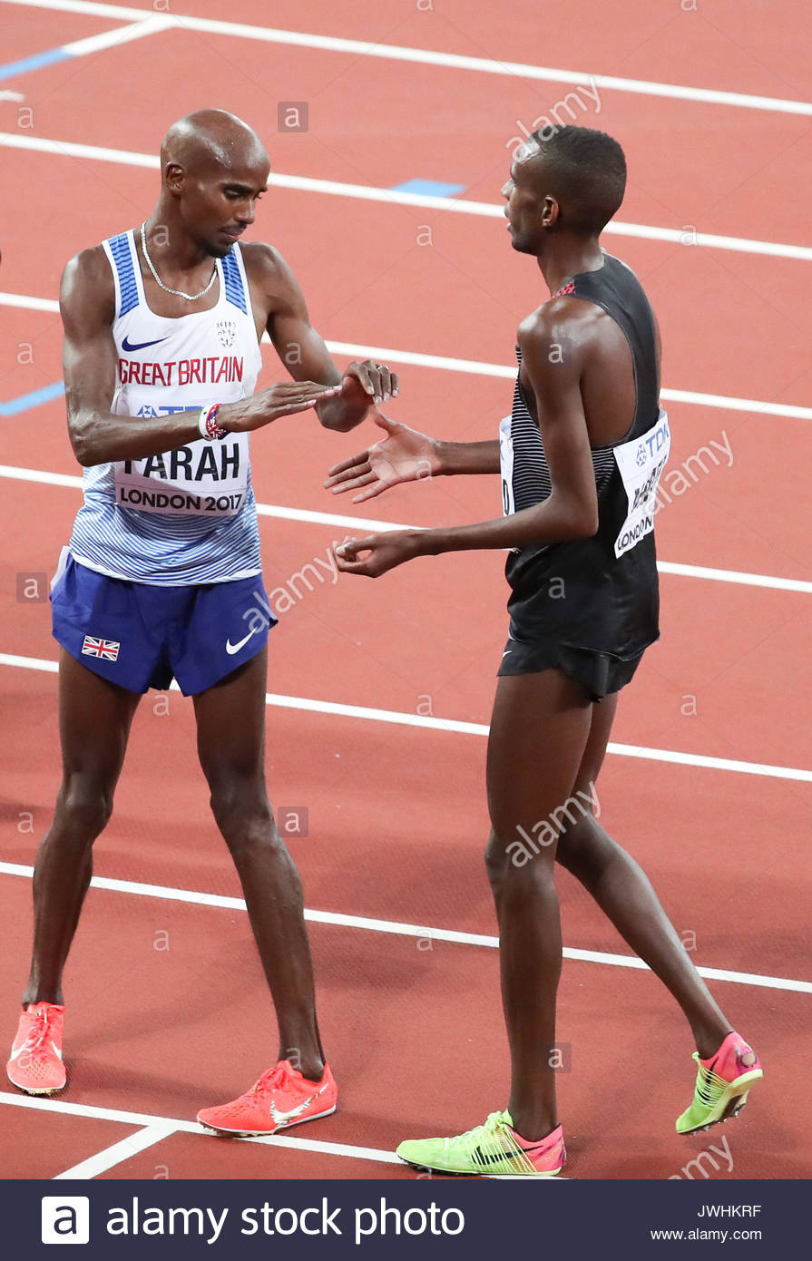 london-uk-12th-aug-2017-mo-farah-great-britain-and-mohammed-ahmed-JWHKRF.jpg