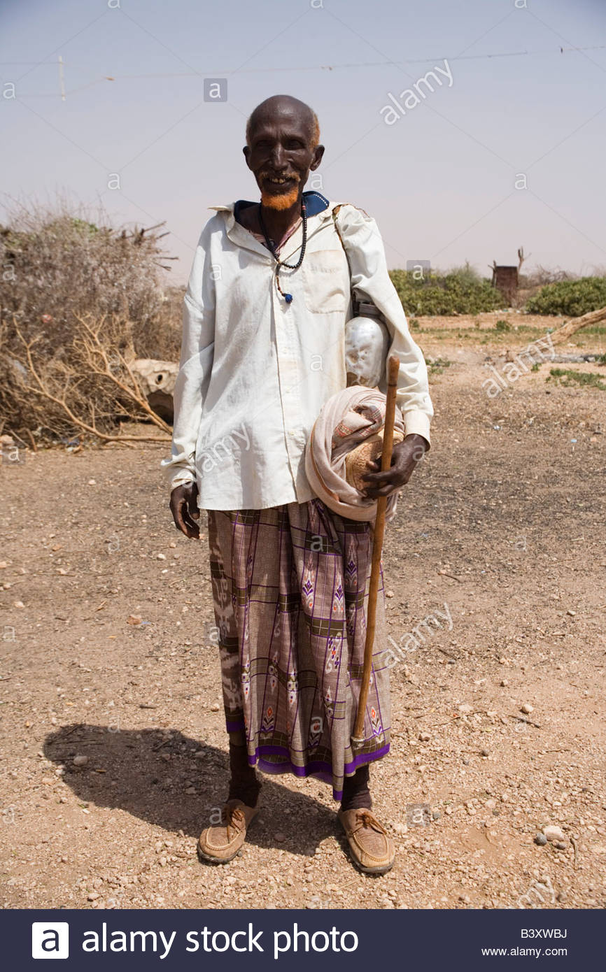 old-somali-man-with-henna-on-his-beard-B3XWBJ.jpg