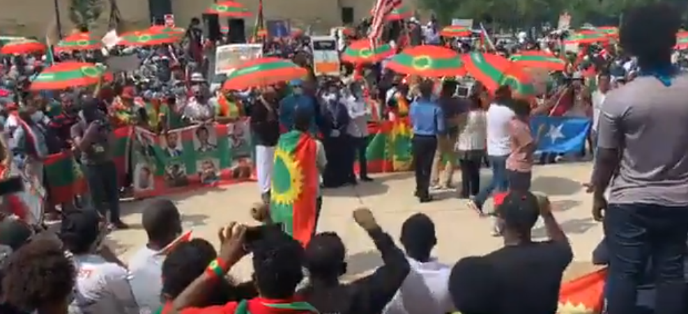 Somali flags in anti-Abiy Oromo protests | Somali Spot | Forum, News ...