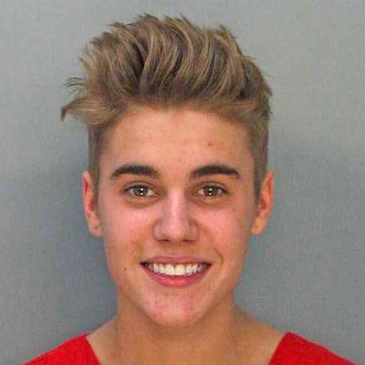 rs_1200x1200-210123144338-1200-justin-bieber-mug-shot-012314.jpg