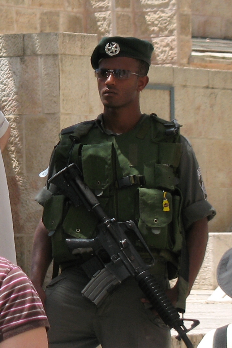 Israeli_Border_Guard_Police.jpg