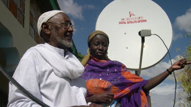 _88182695_somaliland_satellitedish_2005_bbc.jpg