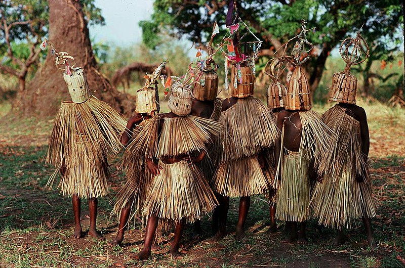 800px-Initiation_ritual_of_boys_in_Malawi.jpg