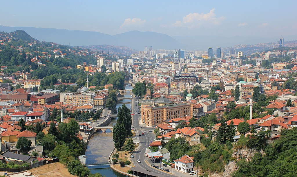 1024px-Sarajevo_City_Panorama.JPG