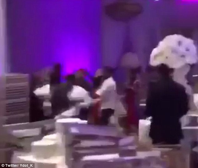 3B96697300000578-4060580-In_one_clip_a_group_of_people_were_seen_apparently_striking_the_-m-2_1482482145107.jpg