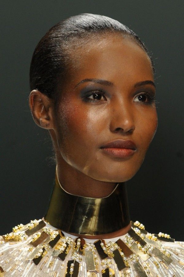 cb88728bab10e389e0031583cd2c1e92--beautiful-black-women-stunningly-beautiful.jpg